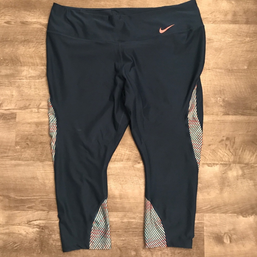 Nike dri fit NWOT